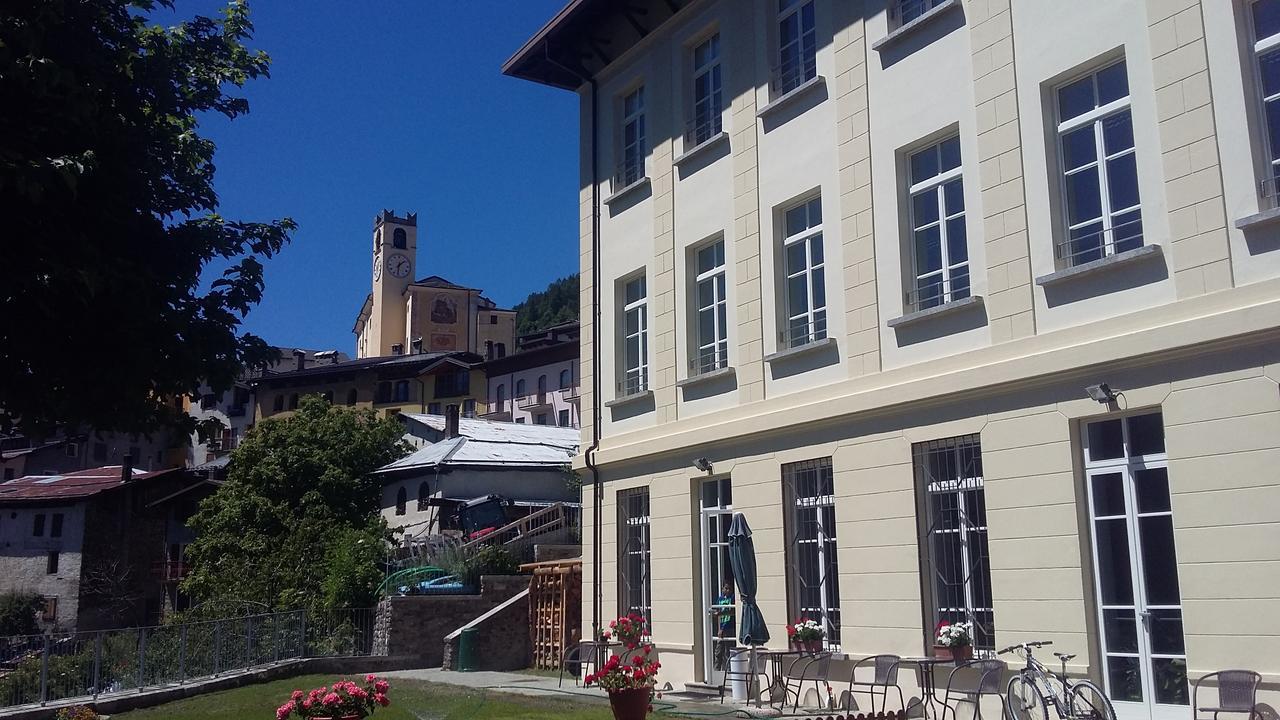 La Vecchia Scuola Bed & Breakfast Villa d'Allegno Exterior foto